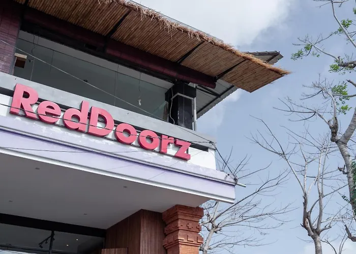 Reddoorz @